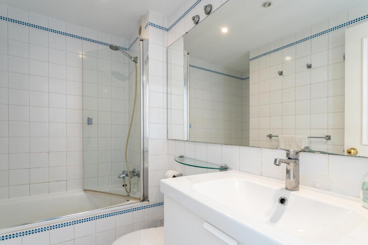 Apartemen On The Sea View Patricia 132 *